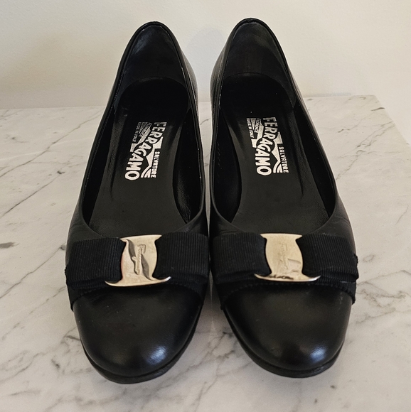 Size 6½D | Salvatore Ferragamo heels - Picture 2 of 11
